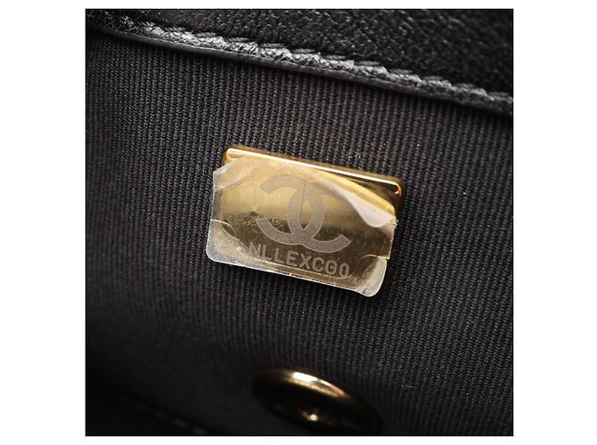 Borsa a tracolla Mini Flap Chanel Matelassé Nero - vista 5
