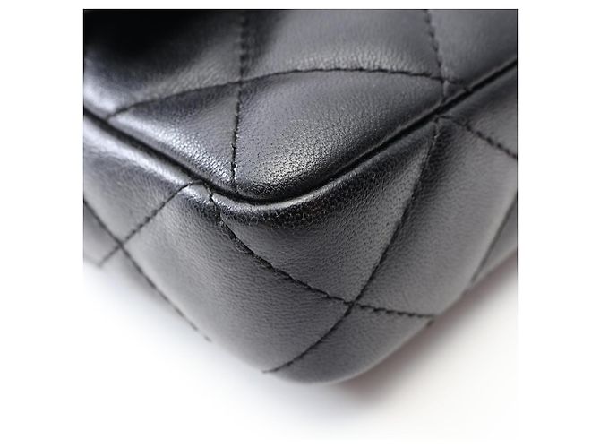 Borsa a tracolla Mini Flap Chanel Matelassé Nero - vista 7