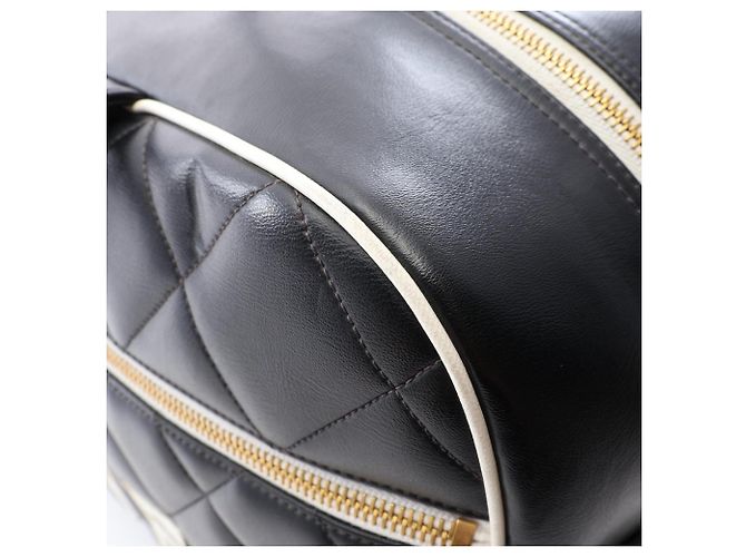 Borsa Bowling Chanel Matelassé Logo Nero Bianco - vista 14
