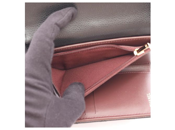 Chanel Matelassé Tri-fold Geldbörse Schwarz - Ansicht 4