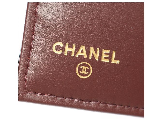 Chanel Matelassé Tri-fold Geldbörse Schwarz - Ansicht 5