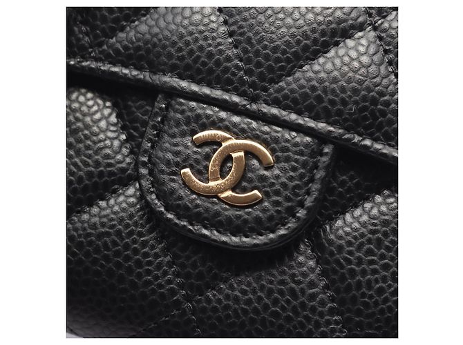 Chanel Matelassé Tri-fold Geldbörse Schwarz - Ansicht 9
