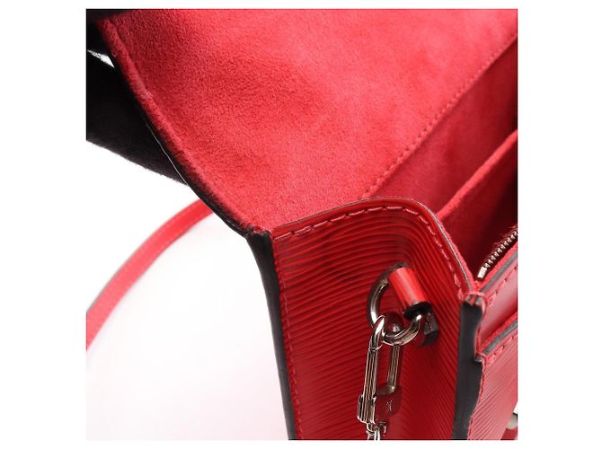 Louis Vuitton Pochette Louise PM Epi Leather Borsa a tracolla rossa Rosso - vista 7