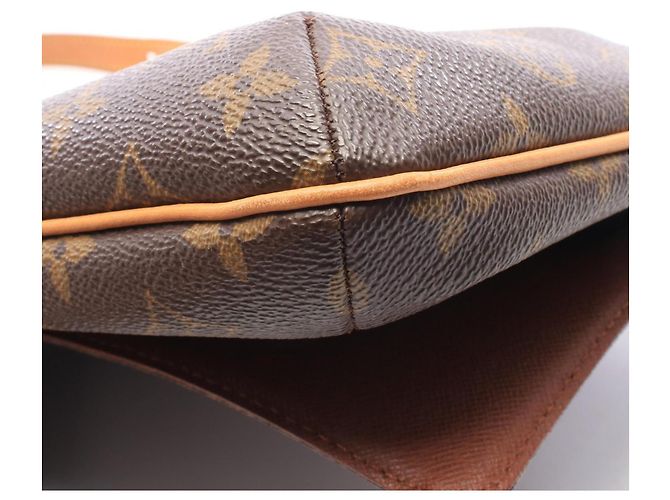 Borsa a tracolla Louis Vuitton Musette Tango Monogram Marrone - vista 7