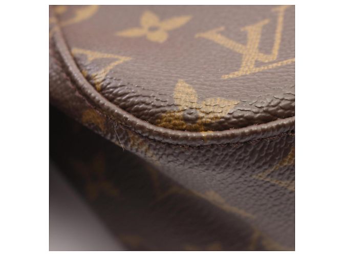 Bolso Louis Vuitton Looping MM Castaño - vista 7