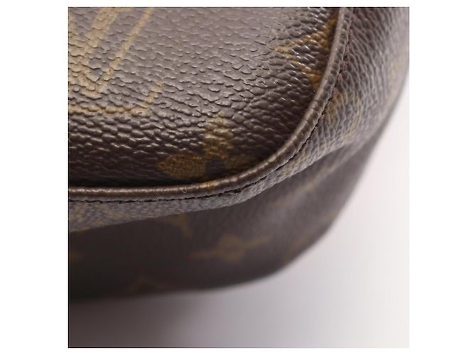 Bolsa de Ombro Louis Vuitton Looping MM Marrom - vista 7