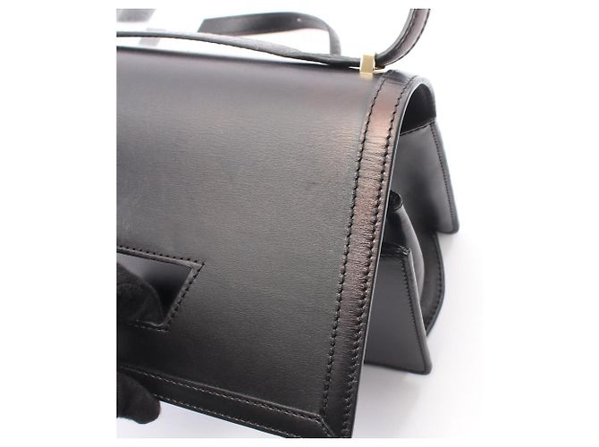 Loewe Barcelona Schultertasche aus schwarzem Leder - Ansicht 7
