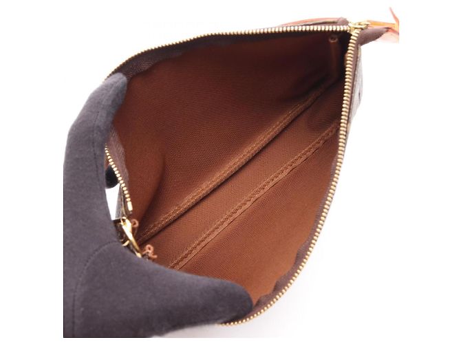 Borsa Louis Vuitton Pochette Accessoires Marrone Monogramma - vista 3