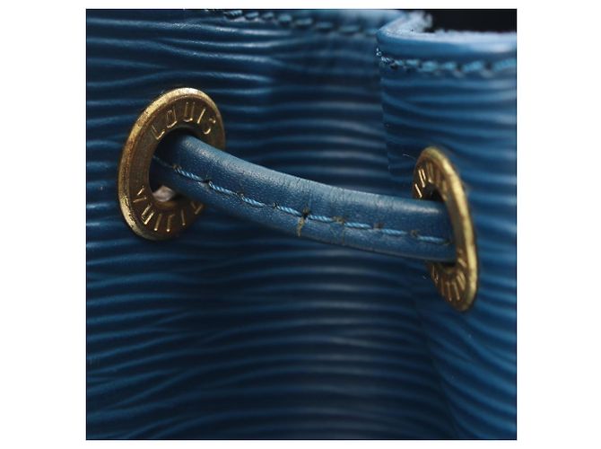 Noe Borsa a tracolla Louis Vuitton Petit Noé Blu - vista 7