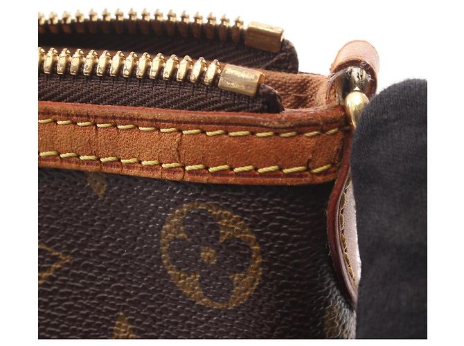 Bolso Louis Vuitton Palermo PM Castaño - vista 9