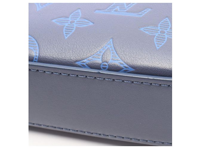 Louis Vuitton Monogram Shadow Duo Messenger Azul marinho - vista 5