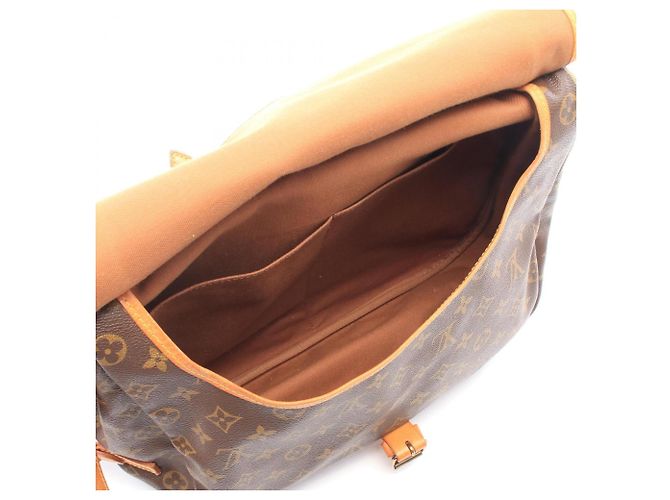Borsa a tracolla Louis Vuitton Saumur 35 Monogram Marrone - vista 4