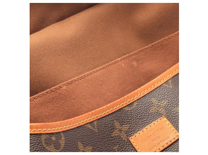 Borsa a tracolla Louis Vuitton Saumur 35 Monogram Marrone - vista 7