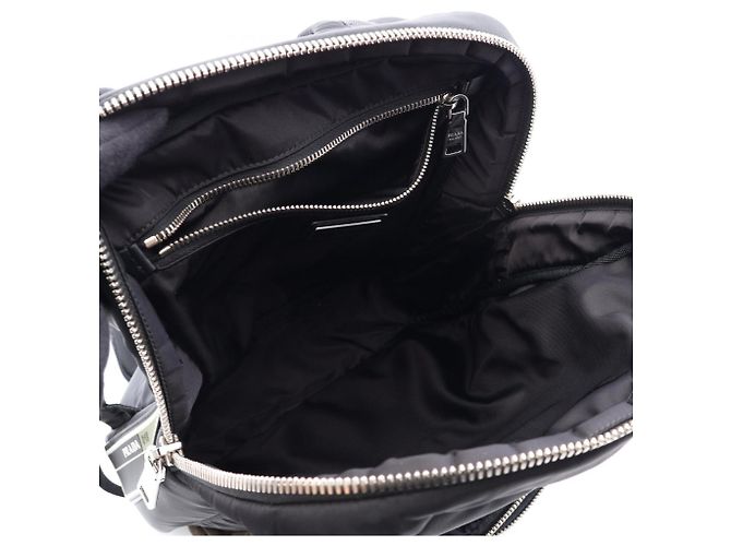 Prada PRADA 018 Sac à dos Sac à main Noir Kaki - vue 3