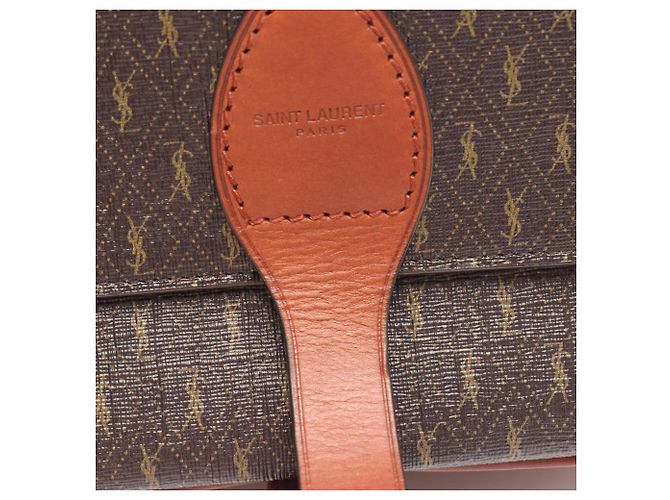 Autre Marque Yves Saint Laurent Paris Le Monogram Medium Shoulder Bag Marrone Cachi - vista 6
