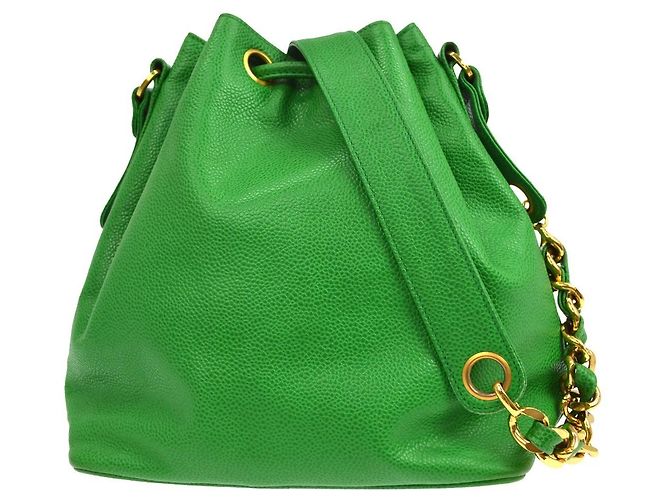 Chanel Vintage CC Bucket Caviar Small Verde - vista 2