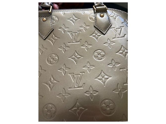 Borsa Louis Vuitton Alma in pelle verniciata - vista 2
