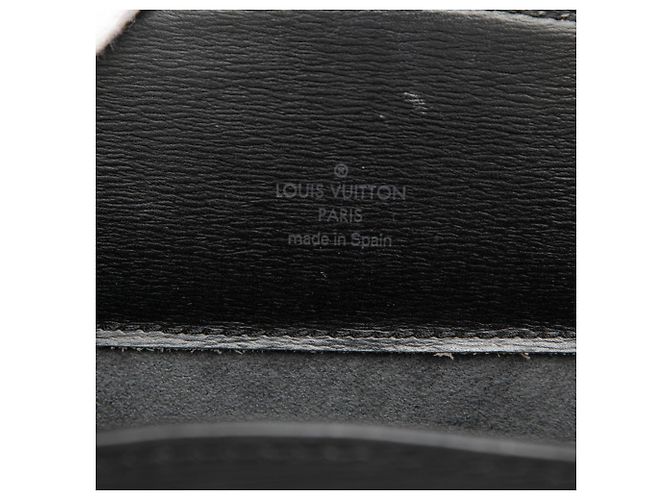 Borsa a tracolla Louis Vuitton Epi Cluny Nero - vista 5