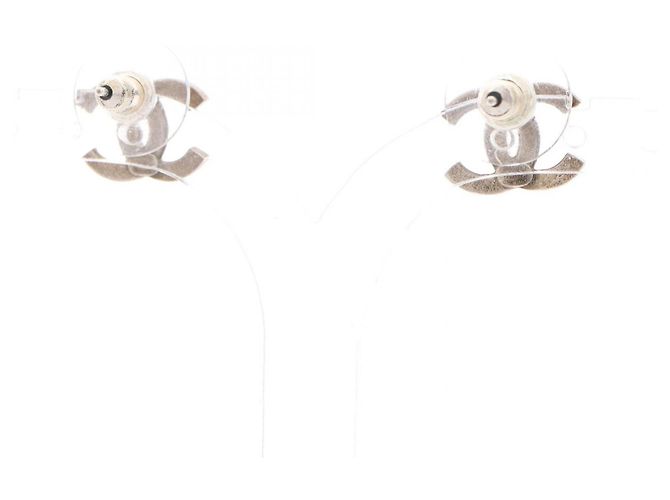 Pendientes de botón Chanel Coco Mark I24A Plata - vista 2