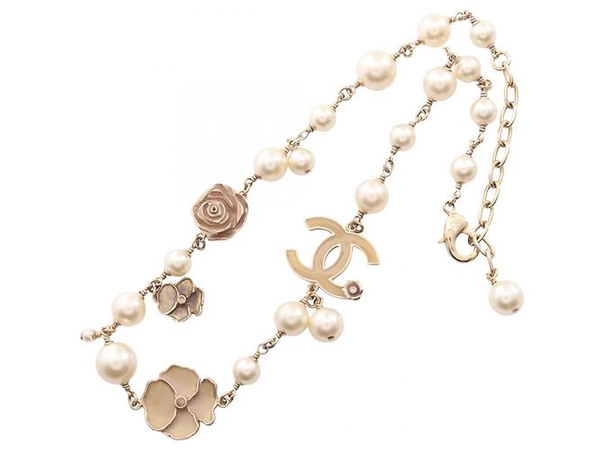 Collana a catena Chanel Coco Mark Camellia B13C Bianco D'oro Crudo - vista 3