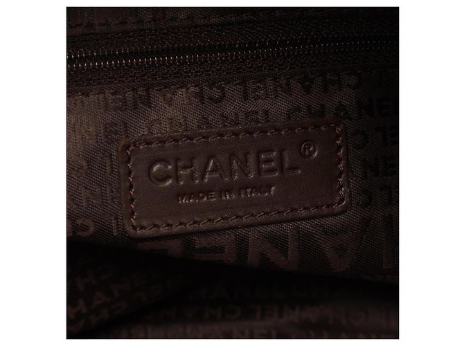 Bolsa de Ombro Chanel Chocolate Bar Marrom - vista 4