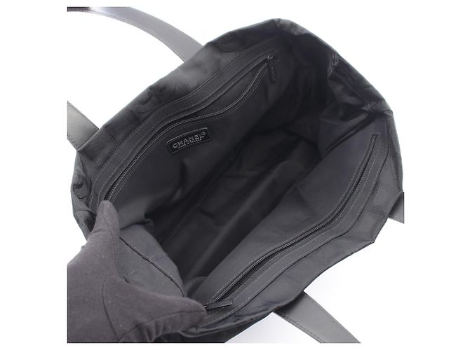 Borsa Tote Chanel New Travel Line MM Nero - vista 3