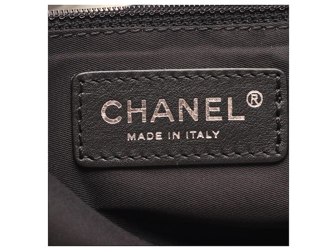 Borsa Tote Chanel New Travel Line MM Nero Bianco - vista 4