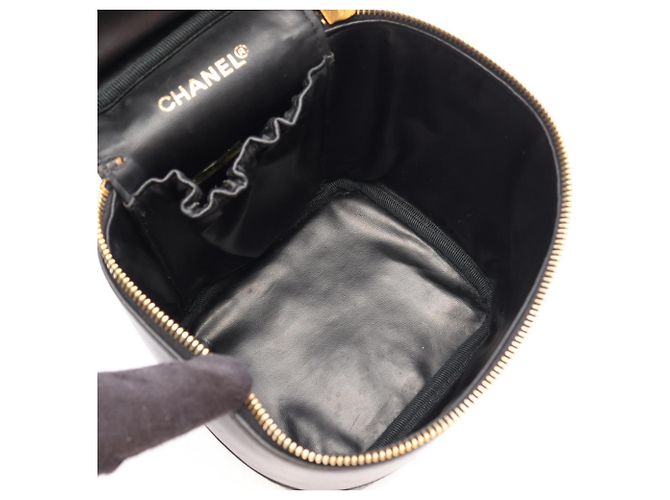 Vanity Chanel Bicolore Handbag Black - vue 3