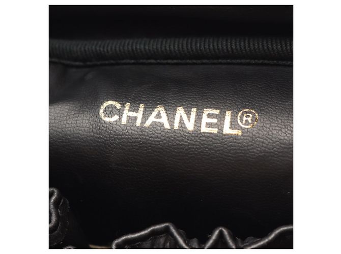 Vanity Chanel Bicolore Handbag Black - vue 4
