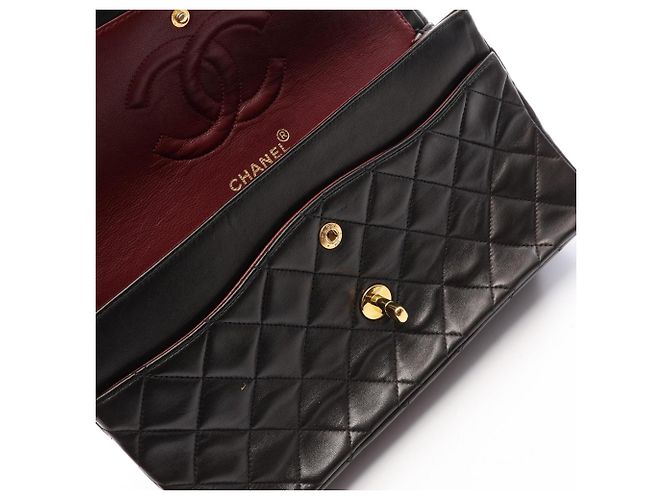 Borsa a tracolla Chanel Matelassé Double Flap Nero - vista 12