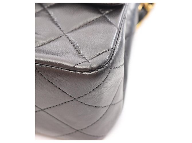 Borsa a tracolla Chanel Matelassé Double Flap Nero - vista 9