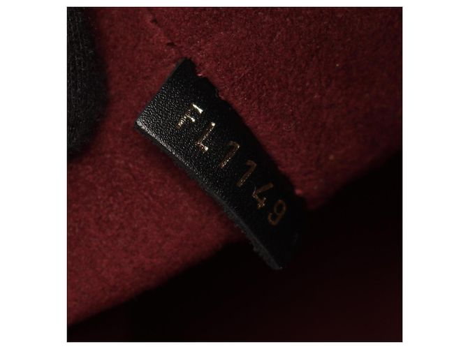 Sac à main Louis Vuitton V Tote MM Monogram Marron Noir Bordeaux - vue 5