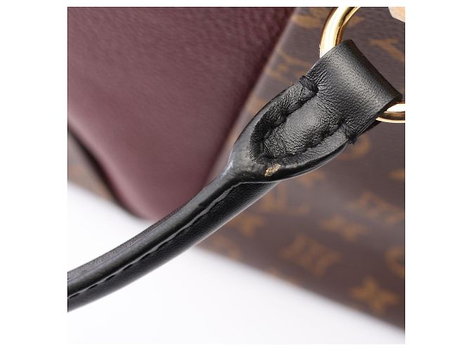 Sac à main Louis Vuitton V Tote MM Monogram Marron Noir Bordeaux - vue 6