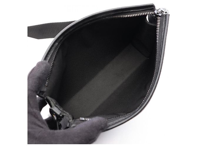Louis Vuitton Gaston Wearable Wallet Monogram Shadow Noir Nero - vista 3