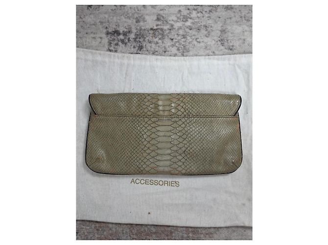 Vivienne Westwood pochette verde python - vista 4