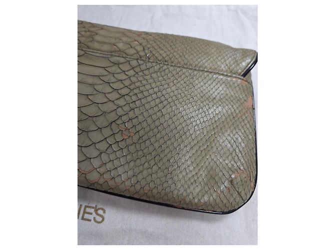 Vivienne Westwood pochette verde python - vista 5