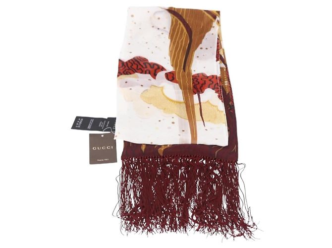 Bufanda de seda estampada con flecos Gucci
Seda
Sin talla disponible Burdeos - vista 3