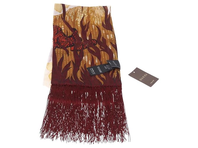 Bufanda de seda estampada con flecos Gucci
Seda
Sin talla disponible Burdeos - vista 6