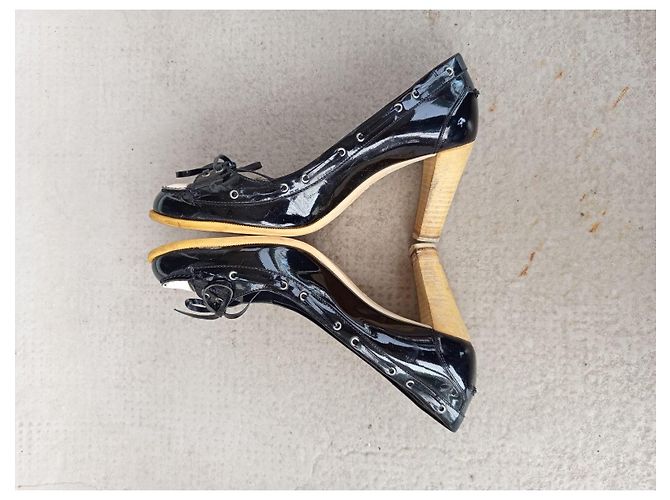 Chanel Lackleder Pumps Schwarz Weiß - Ansicht 5