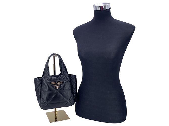 Prada Bolsa de mão Spectrum em couro acolchoado preto Pequena bolsa tote - vista 2