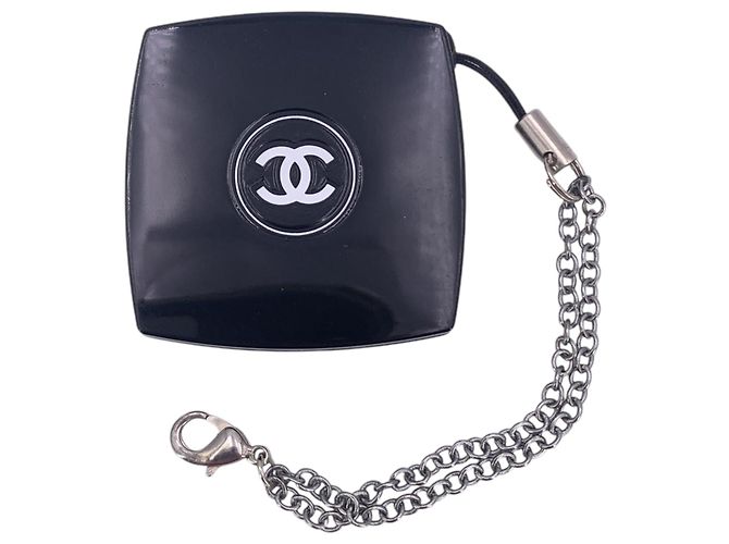 Timeless Chanel Mini specchio da tasca pieghevole CC in resina nera, charm per borsa Nero - vista 2