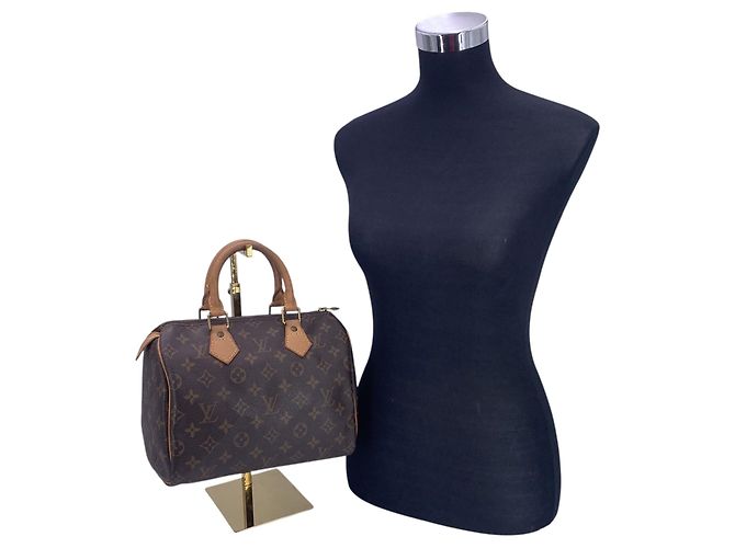 Louis Vuitton Borsa a mano Speedy 25 in canvas monogram marrone - vista 2