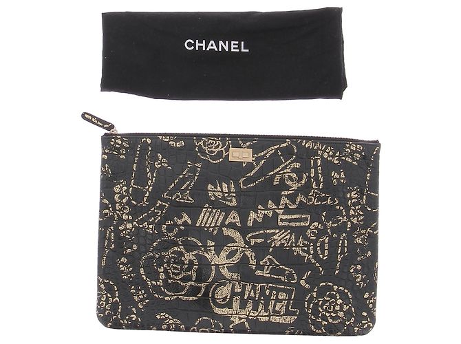 Chanel Pochette in pelle nera e oro Nero - vista 3