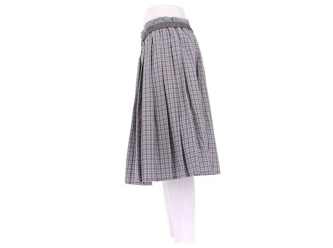 Miu Miu Falda midi plisada de cuadros Gris - vista 4