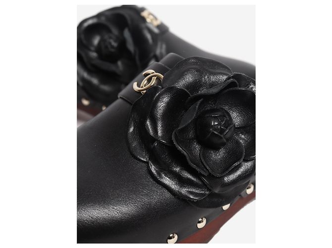 Chanel Black SS23 Camellia Leder-Clogs - Größe EU 36 Schwarz - Ansicht 6