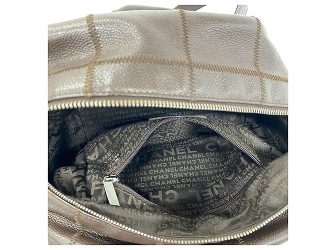 Borsa semi-spalla Chanel Chocolate Bar Logo Marrone - vista 10