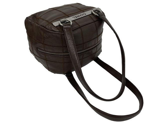 Borsa semi-spalla Chanel Chocolate Bar Logo Marrone - vista 4
