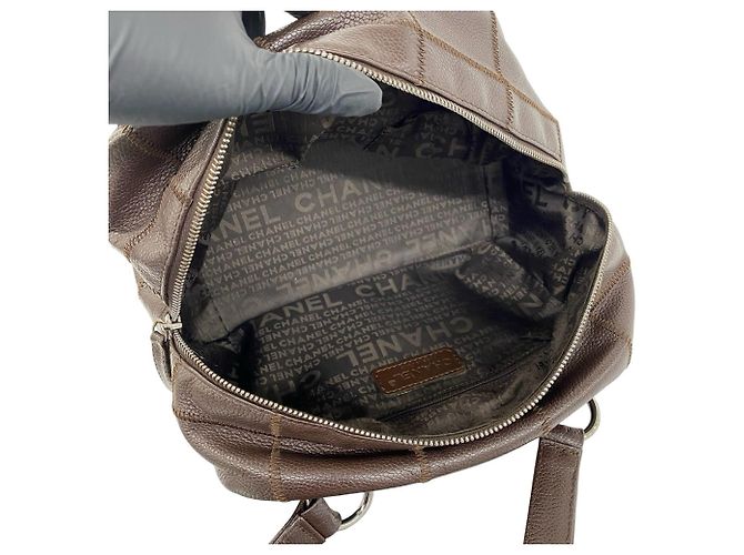 Borsa semi-spalla Chanel Chocolate Bar Logo Marrone - vista 9