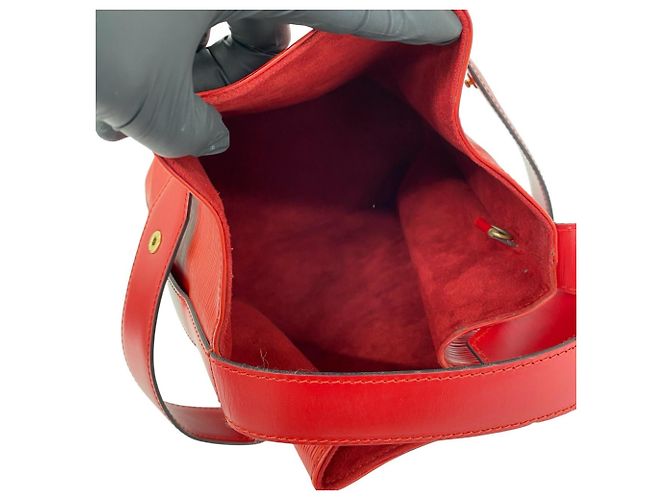 Louis Vuitton Vintage Sac Depaule Epi Leather Shoulder Bag Rosso - vista 9