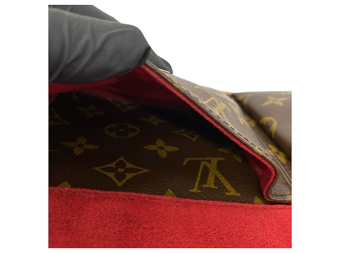 Bolsa de Ombro Louis Vuitton Vivacite MM Monogram em Couro Marrom - vista 10